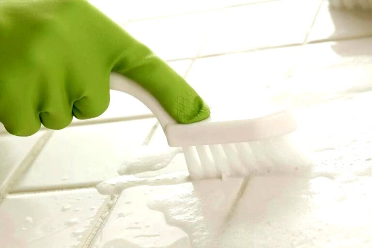 tamo-ristorante-applicare-questa-miscela-per-fughe-elimina-tutto-lo-sporco-in-20-minuti