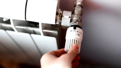 tamo-ristorante-come-regolare-il-termosifone-per-avere-caldo-e-risparmiare-di-giorno-e-di-notte