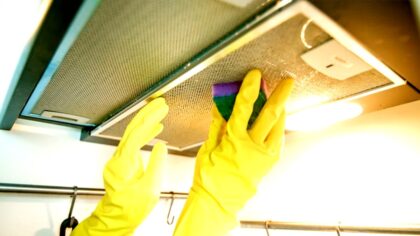 tamo-ristorante-i-trucchi-efficaci-per-eliminare-il-grasso-dalla-cappa-della-cucina-e-farla-tornare-