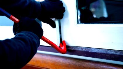 tamo-ristorante-il-trucco-piu-efficace-e-infallibile-per-evitare-i-furti-in-casa-durante-l-inverno