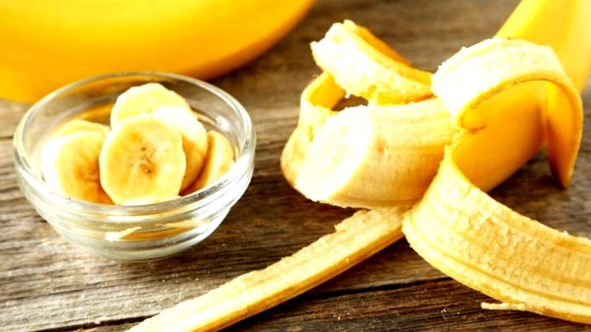 tamo-ristorante-in-pochi-lo-sanno-a-cosa-serve-un-mix-di-bucce-di-banana-e-limone