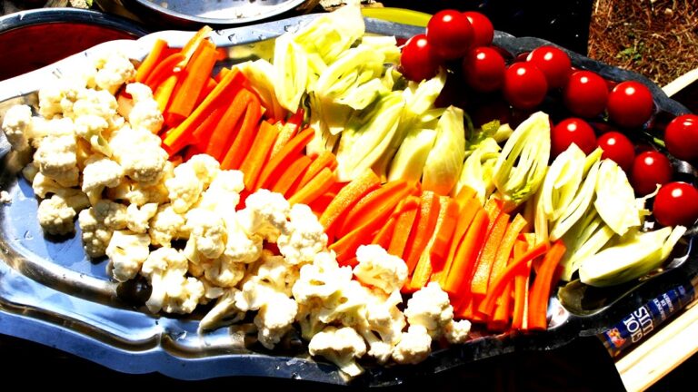 tamo-ristorante-queste-verdure-invernali-non-devono-mai-essere-mangiate-crude-rischio-di-gravi-intos