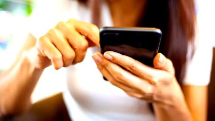 tamo-ristorante-questo-errore-che-molti-fanno-con-il-telefono-durante-l-inverno-puo-costare-caro